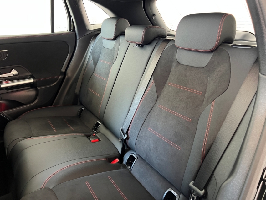 mercedes benz gla 200 amg line 202614