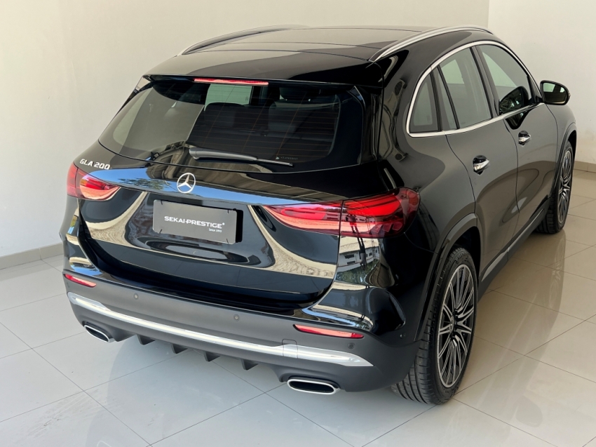 mercedes benz gla 200 amg line 202622