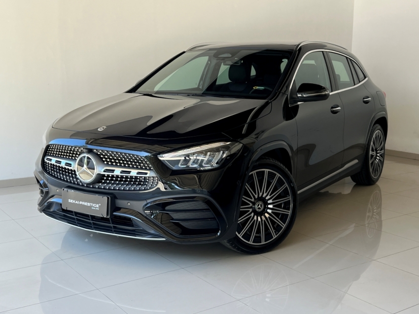 mercedes benz gla 200 amg line 2026