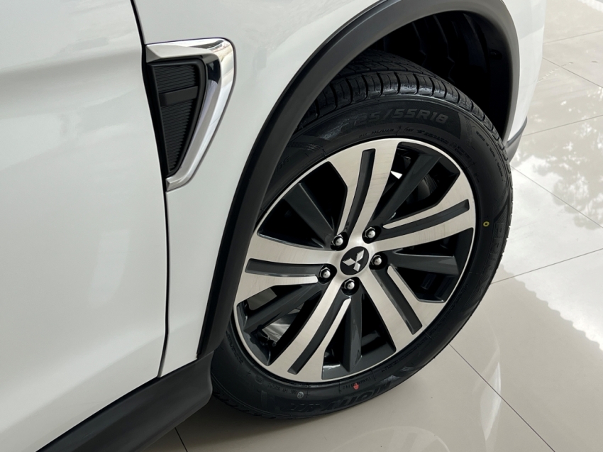 mitsubishi outlander sport awd 202218