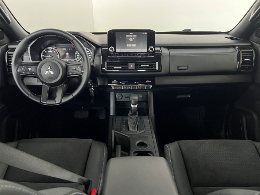 mitsubishi all new triton tarmac 20269