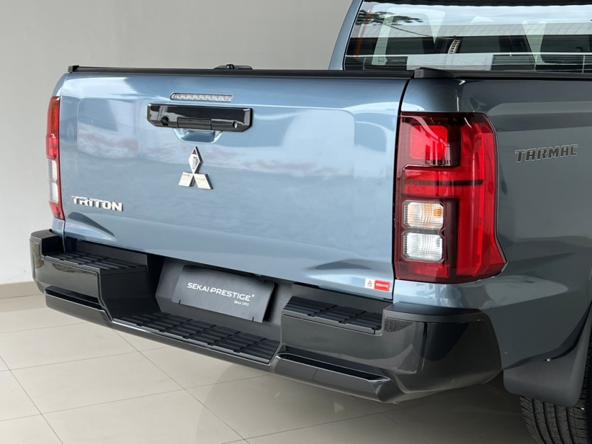 mitsubishi all new triton tarmac 202629