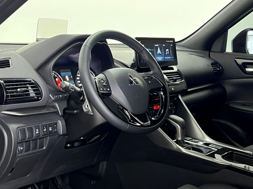 mitsubishi eclipse cross hpe black 202620