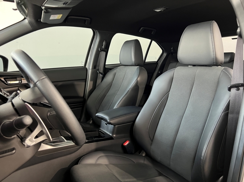 mitsubishi eclipse cross hpe black 202611