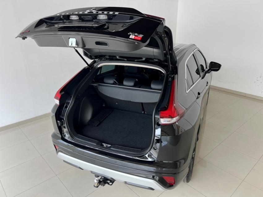 mitsubishi eclipse cross hpe 202516