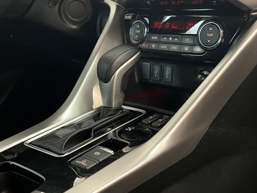 mitsubishi eclipse cross hpe 202524