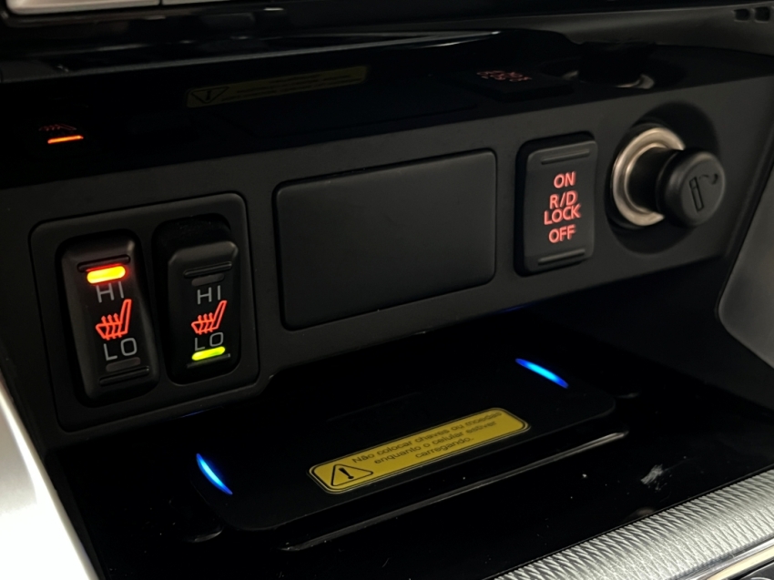 mitsubishi pajero sport hpes 202410