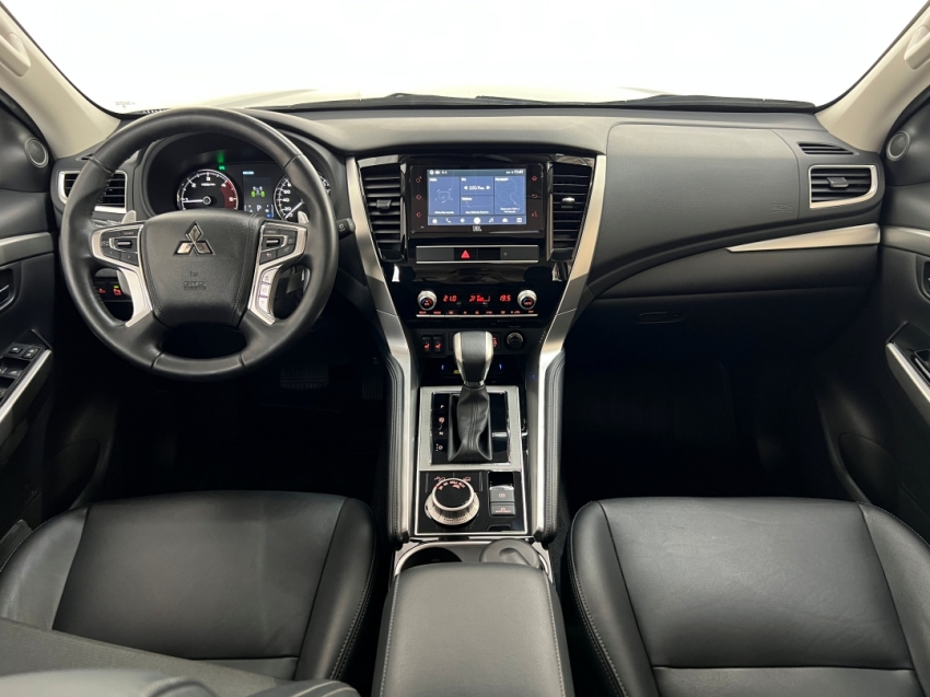 mitsubishi pajero sport hpes 202411