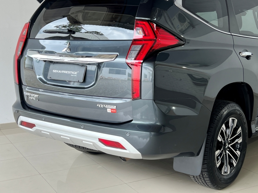 mitsubishi pajero sport hpes 202431