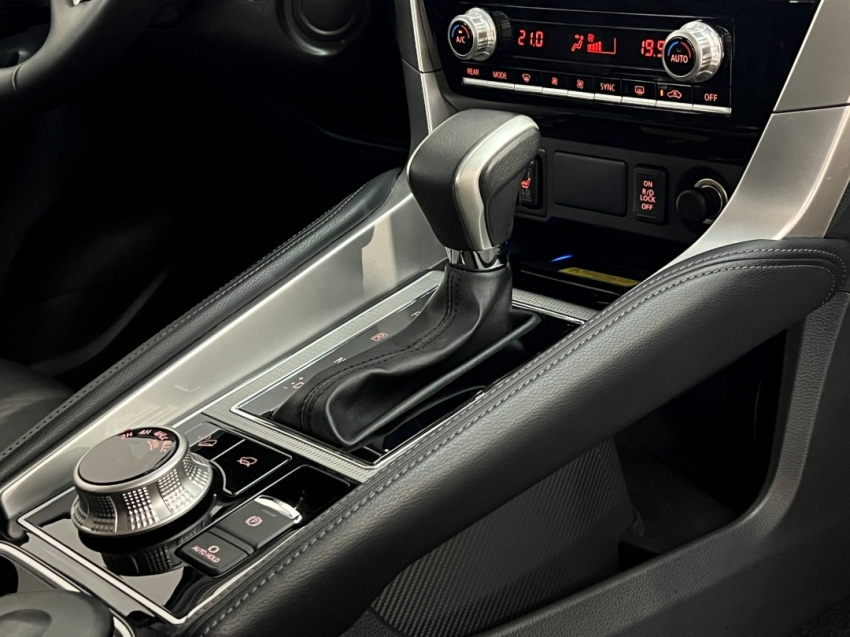 mitsubishi pajero sport hpes 202427