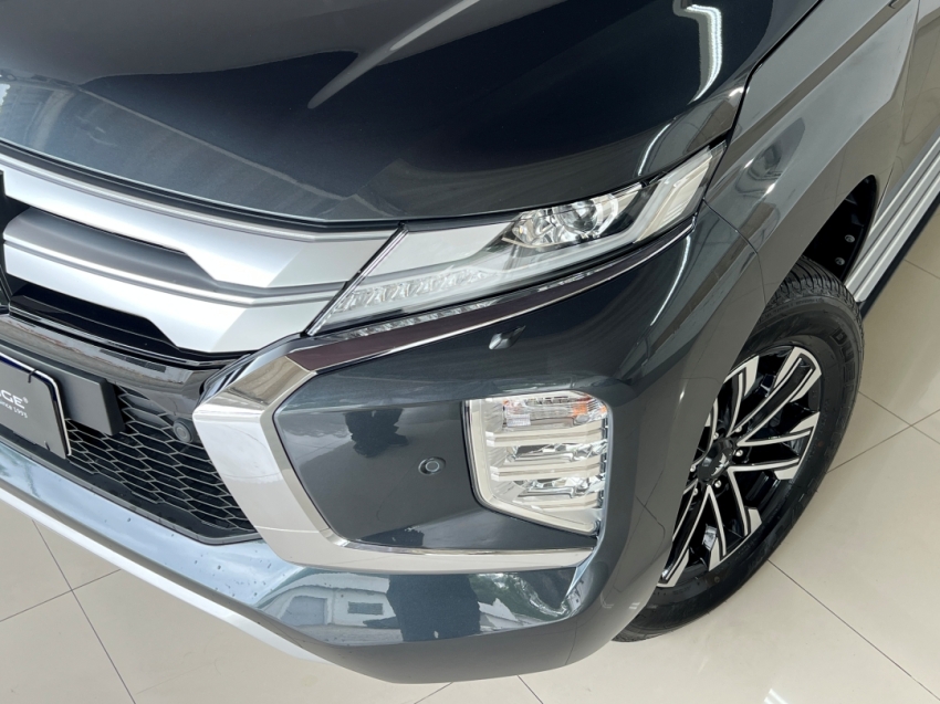 mitsubishi pajero sport hpes 202434