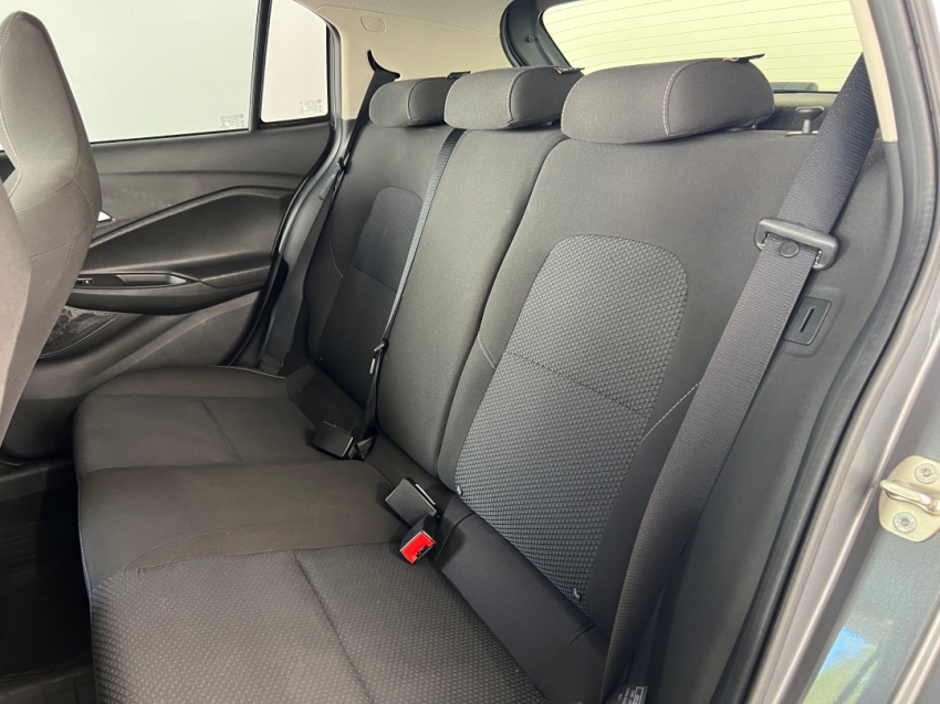 chevrolet onix hatch lt 1.0 mt 202211