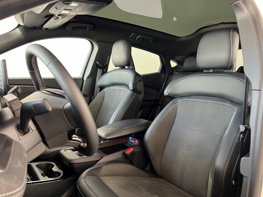 ford mustang mach - e gt 202311