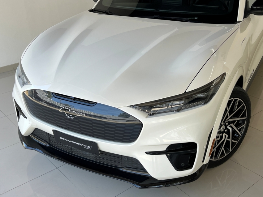 ford mustang mach - e gt 202320