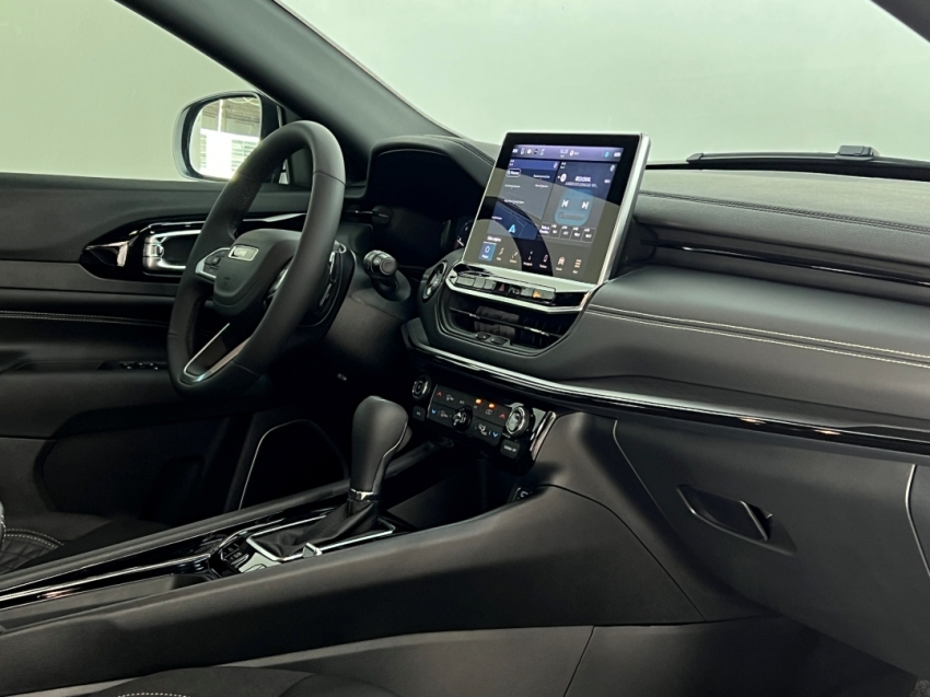 jeep compass blackhawk hurricane 2.0 turbo gasolina 202626