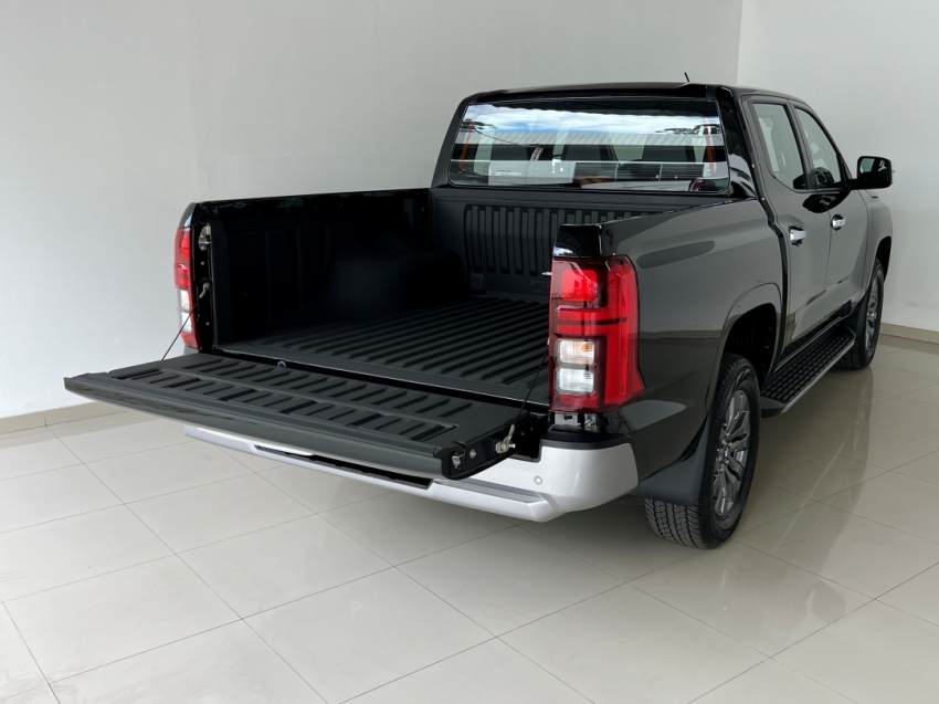 mitsubishi all new triton hpes 202616