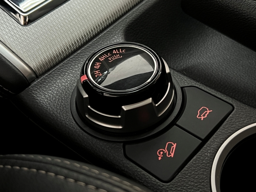 mitsubishi l200 triton sport hpes 20249