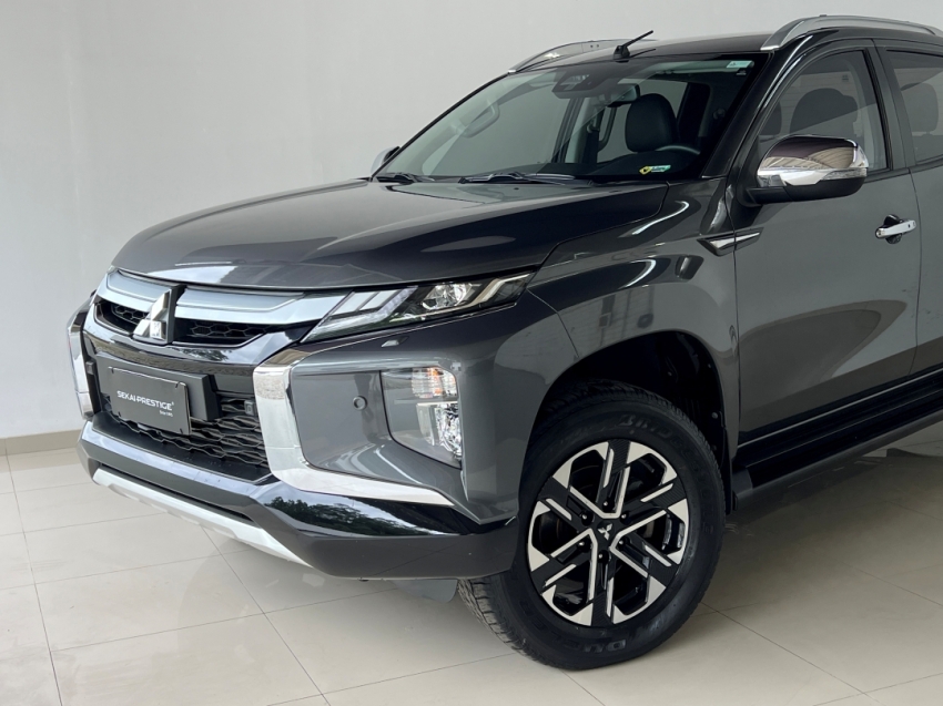 mitsubishi l200 triton sport hpes 202414