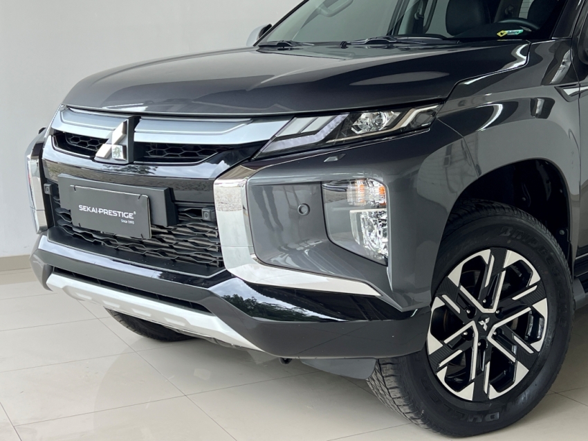mitsubishi l200 triton sport hpes 202426