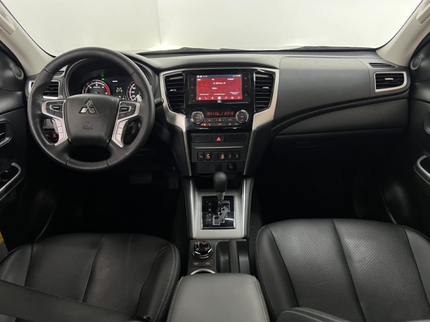 mitsubishi l200 triton sport hpes 202410