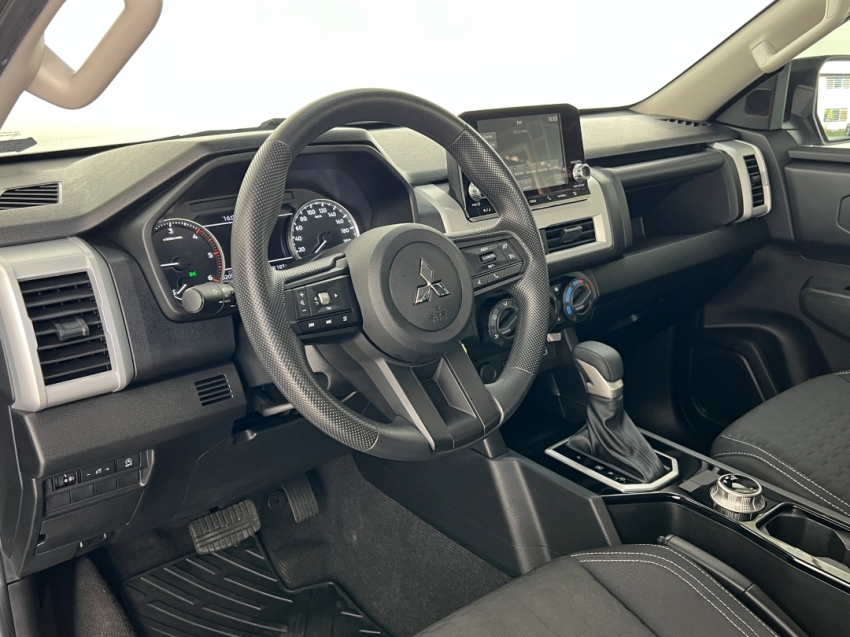 mitsubishi all new triton gls 20264