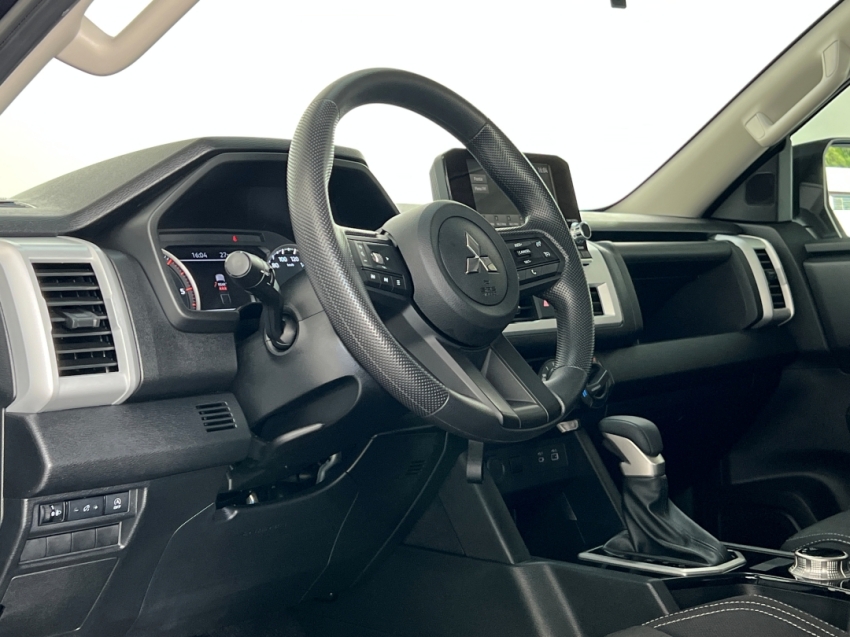 mitsubishi all new triton gls 202622