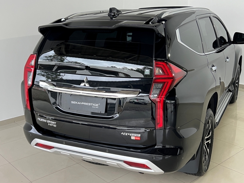 mitsubishi pajero sport hpe 202422