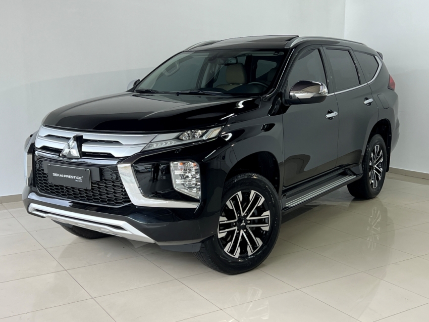 mitsubishi pajero sport hpe 2024