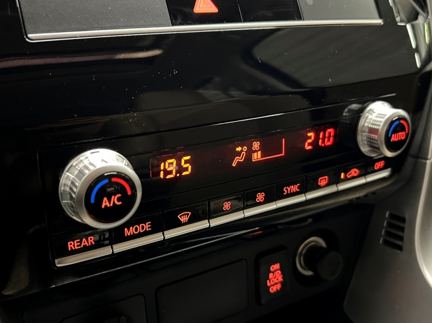 mitsubishi pajero sport hpe 20247