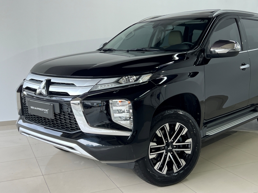 mitsubishi pajero sport hpe 202415