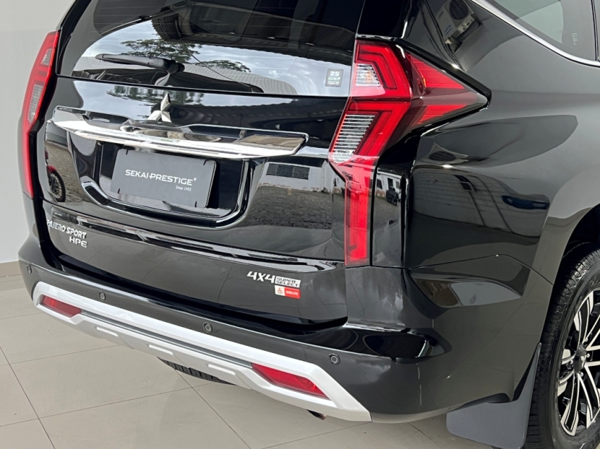 mitsubishi pajero sport hpe 202431