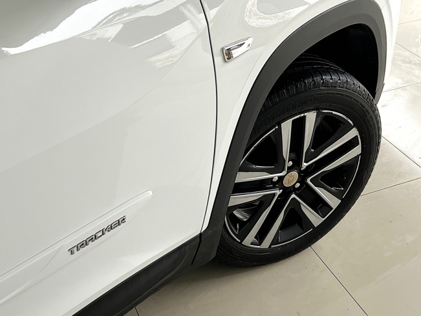 chevrolet tracker lt 1.0 turbo 202417