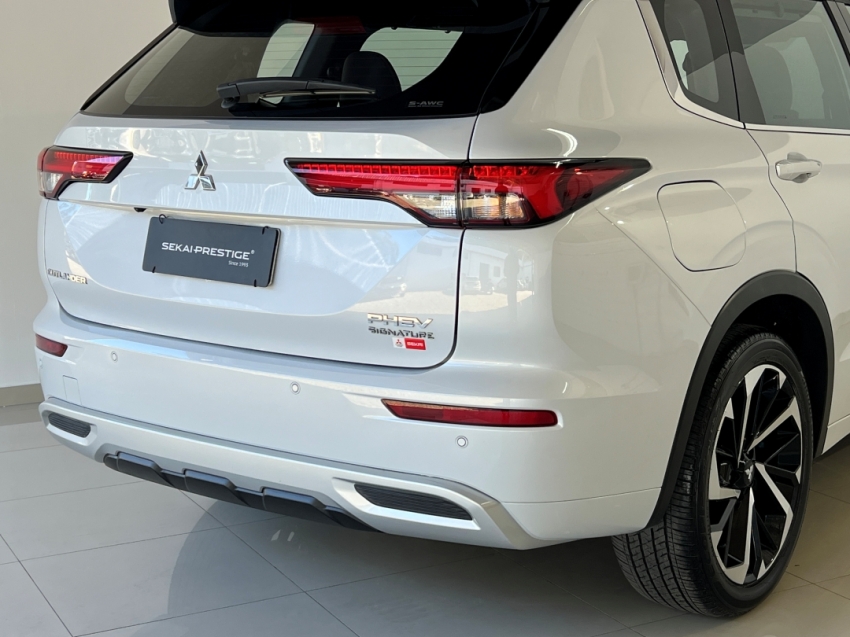 mitsubishi new outlander signature phev 202634
