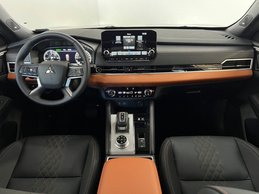 mitsubishi new outlander signature phev 202610