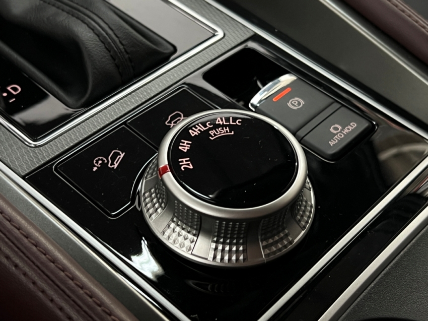 mitsubishi pajero sport legend black 20259