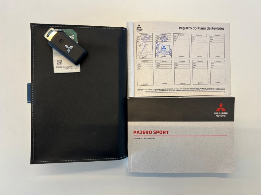 mitsubishi pajero sport legend black 202519