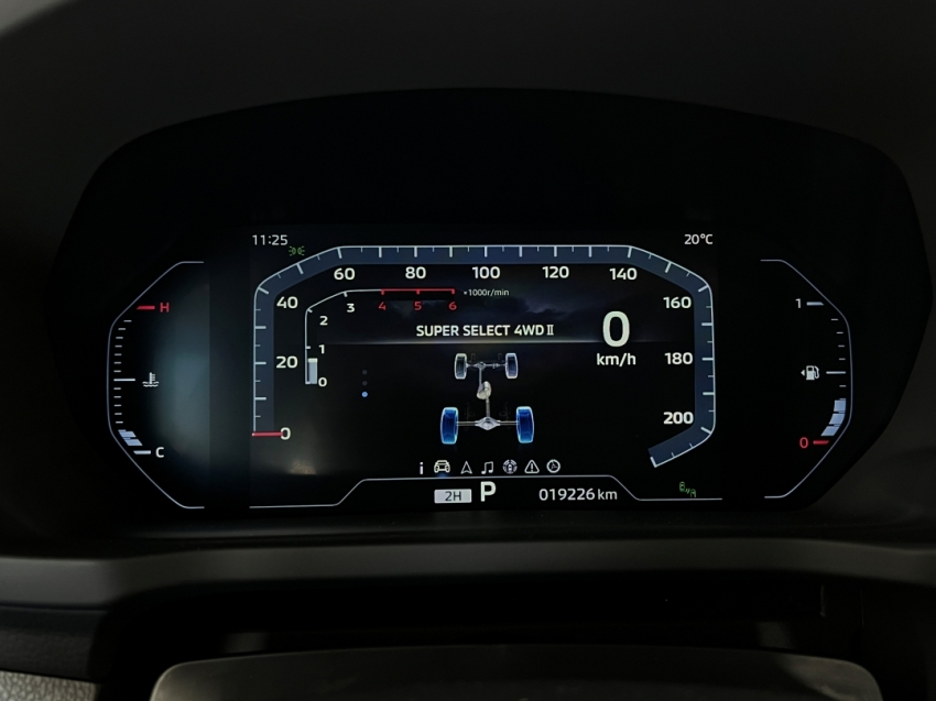 mitsubishi pajero sport legend black 20255