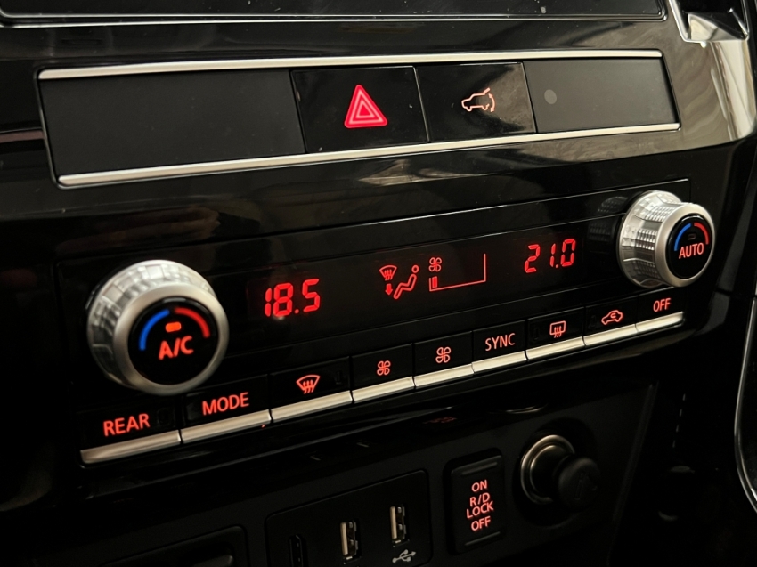 mitsubishi pajero sport legend 20247