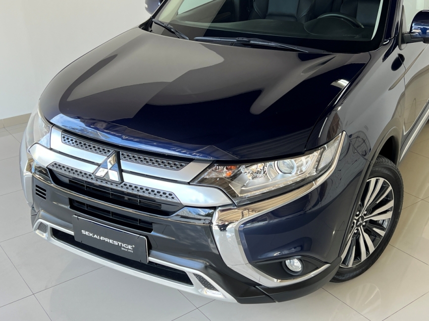 mitsubishi outlander hpe 2.0 202220