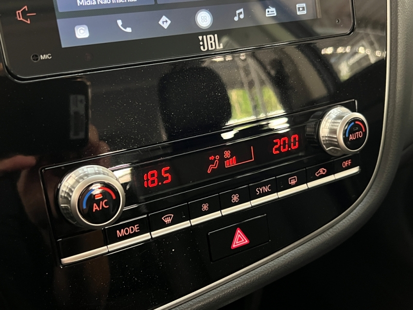 mitsubishi outlander hpe 2.0 20227