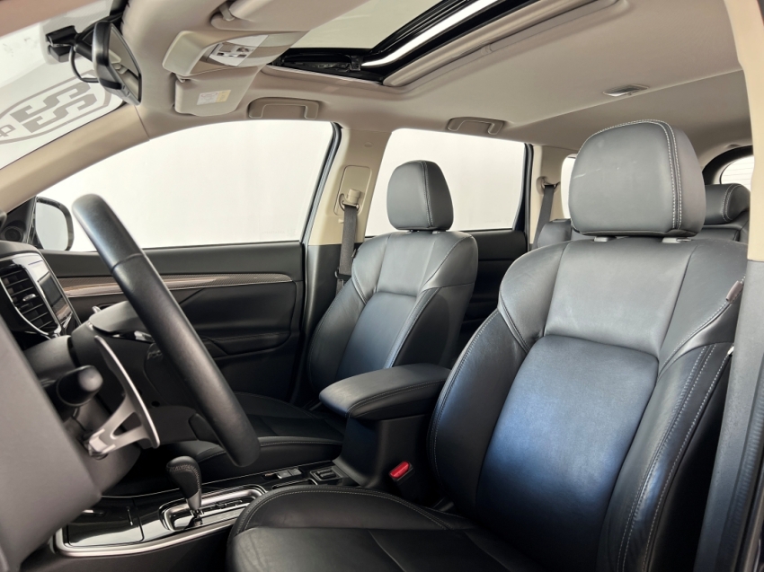 mitsubishi outlander hpe 2.0 202210