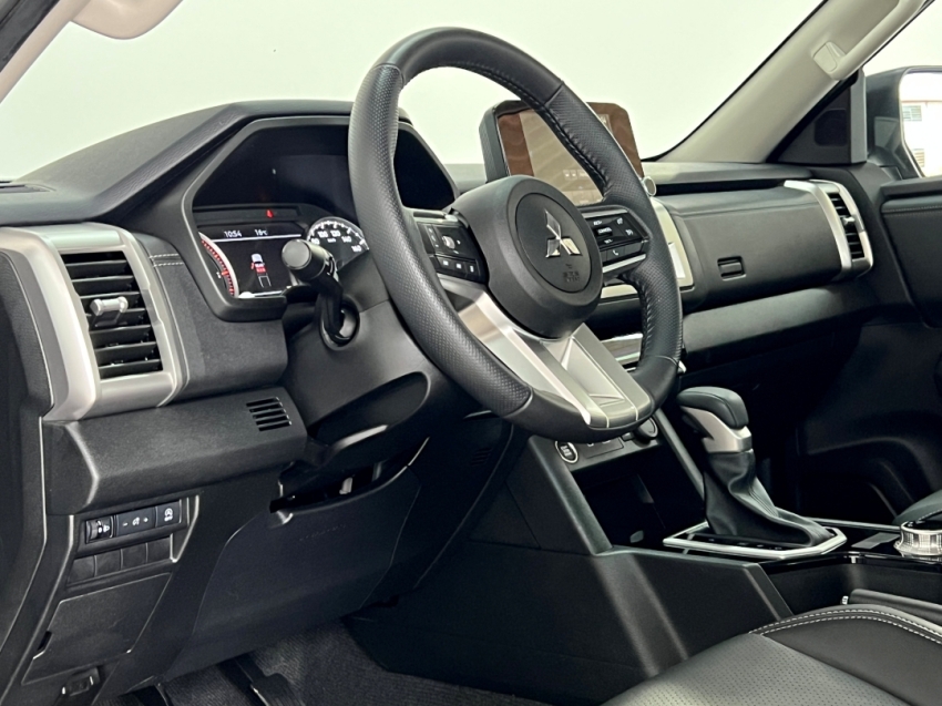 mitsubishi all new triton hpe 202622