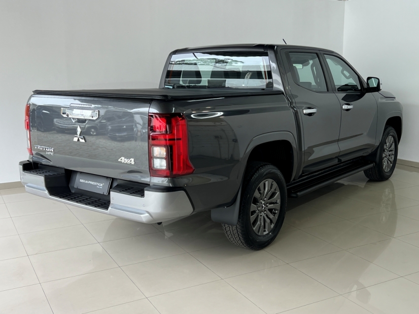 mitsubishi all new triton hpe 20262