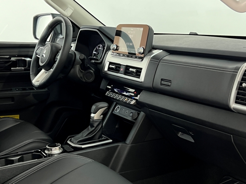 mitsubishi all new triton hpe 202624