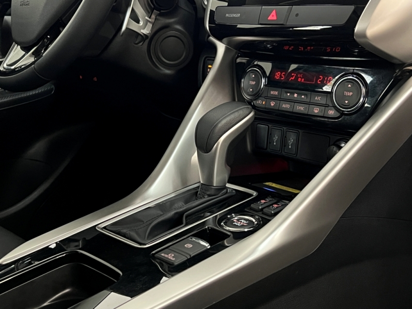 mitsubishi eclipse cross hpes sawc 202624