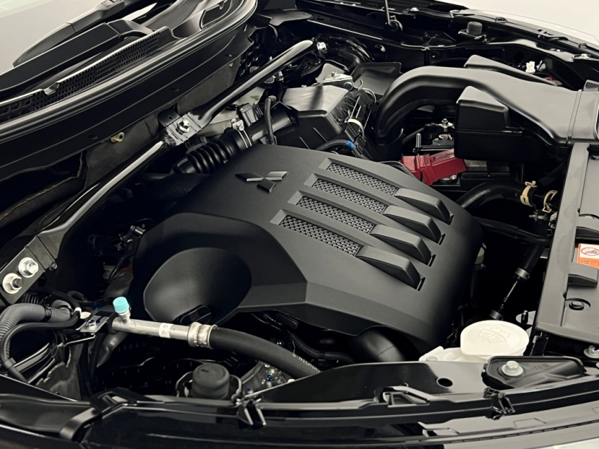 mitsubishi eclipse cross hpes sawc 202625