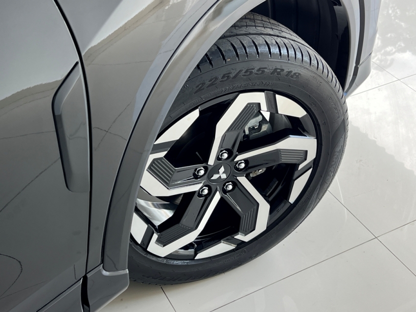 mitsubishi eclipse cross hpes sawc 202618