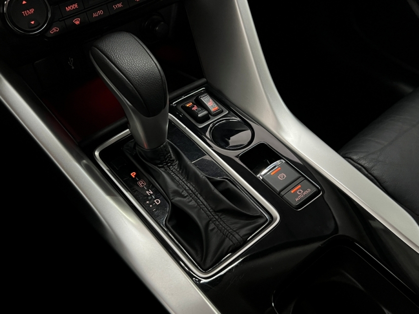 mitsubishi eclipse cross hpe 20248