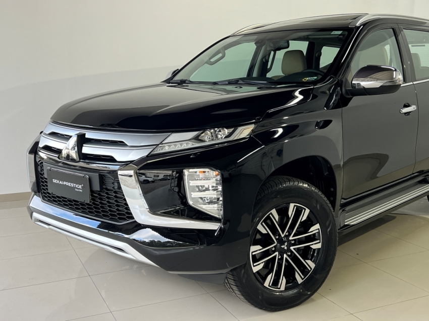 mitsubishi pajero sport hpe 202315