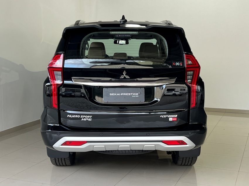 mitsubishi pajero sport hpe 20233